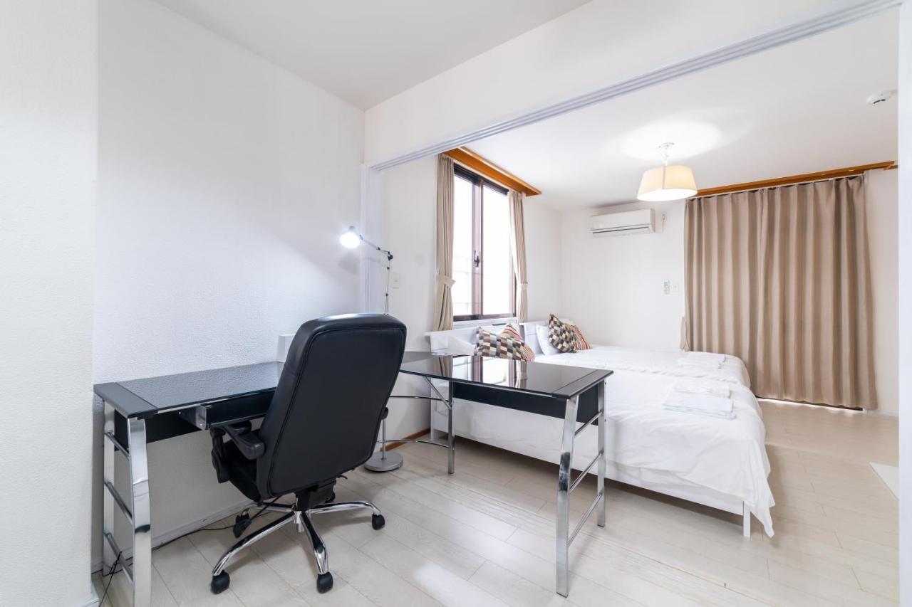 Izumisaki Terrace402 Aparthotel Naha Ngoại thất bức ảnh