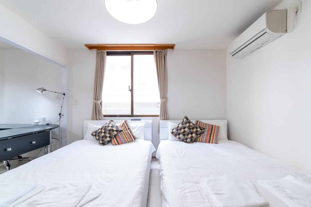 Izumisaki Terrace402 Aparthotel Naha Ngoại thất bức ảnh